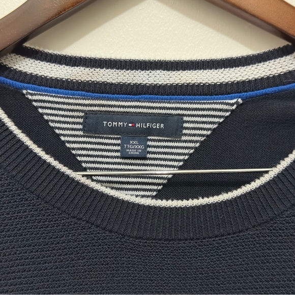 362 Tommy Hilfiger | NWOT Men's Dark Blue Kit Crewneck Sweater (size 2XL) - Picture 4 of 15